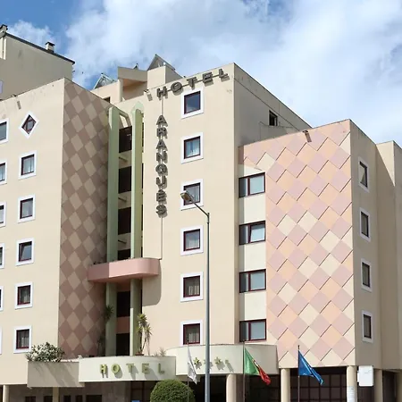 Arangues Hotel 3*