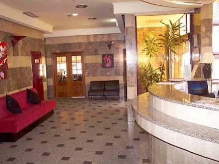 Arangues فندق سيتوبال