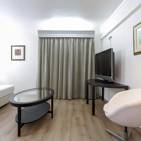 阿兰格斯酒店 3*