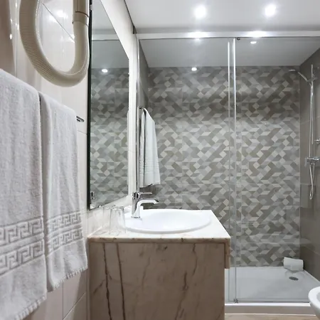 Szálloda Arangues Setúbal