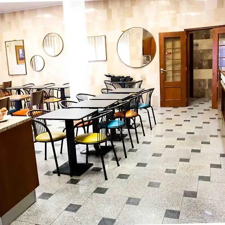 Arangues Hotel