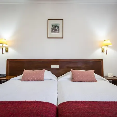 Szálloda Arangues Setúbal